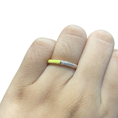 #LVNA2024 | Rose Eternity Round Yellow Enamel Paved Diamond Ring 18kt