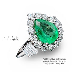 #LVNA2024 | Pear Green Colombian Emerald Gemstones Diamond Ring 18kt