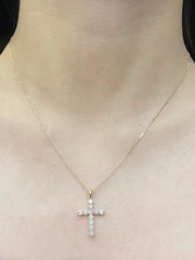 #LVNA2024 | 0.20ct Each Round Solitaire Cross Pendant Diamond Necklace 18kt