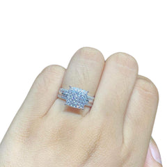 PREORDER | Large Square Diamond Ring 14kt