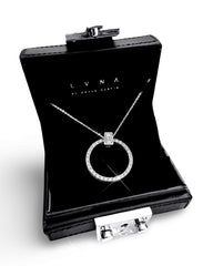 #LVNA2024 | Circle Paved Emerald Diamond Necklace 18kt