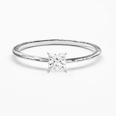 DANNIELLE | Princess Cut Solitaire Diamond Engagement Ring 14kt