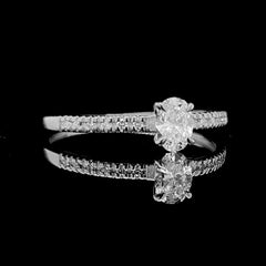 CLR | 0.56cts F VS2 Oval Diamond Engagement Ring 14kt