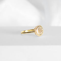 Golden Round Floral Baguette Paved Diamond Ring 18kt