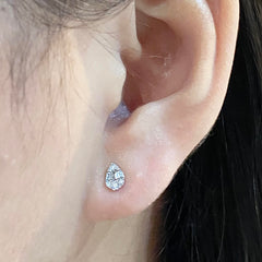 #LoveLVNA | Pear Baguette Dainty Diamond Earrings 18kt