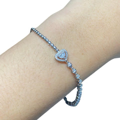 LVNA Signatures Double Heart Half Eternity Tennis Diamond Bracelet 14kt