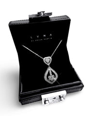 #LVNA2024 | Heart Halo Drop Diamond Necklace 18kt