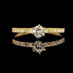 CLR | 0.57cts H VS1 Round Brilliant Diamond Engagement Ring 14kt