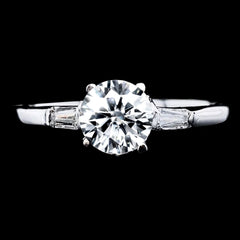 0.70cts GH VS-SI Round Brilliant Baguette Paved Band Diamond Engagement Ring 14kt