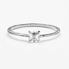 ANDREA | 0.30ct Asscher Cut Solitaire Diamond Engagement Ring 14kt