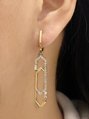 #LVNA2024 | Golden Clip Dangling Diamond Earrings 18kt