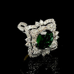 #LVNA2024 | Columbian Green Emerald Diamond Ring 18kt