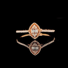 Rose Marquise Halo Diamond Ring 18kt