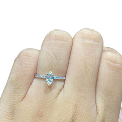 0.72cts Marquise Classic Solitaire Diamond Engagement Ring 14kt