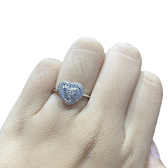 #LVNA2024 | Classic Heart Baguette Diamond Ring 14kt