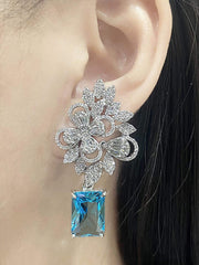 LVNA Signatures “Le Brilyo Royale Magnifique” Diamond Earrings 18kt