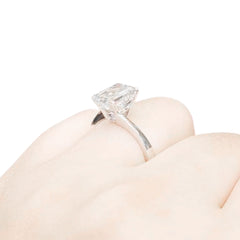 #LoveIVANA | 2.64ct I VS2 Emerald Cut Diamond Engagement Ring 18kt IGI Certified#LoveIVANA