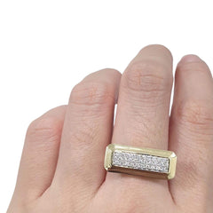 #TheSALE | Golden Unisex Center Bar Round Diamond Ring 14kt