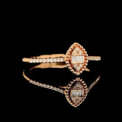 Rose Marquise Halo Diamond Ring 18kt