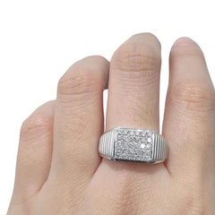 #TheSALE | Unisex Round Curved Bar Diamond Ring 18kt