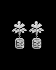 #LVNA2024 | Floral Marquise Cluster Shape Diamond Earrings 18kt
