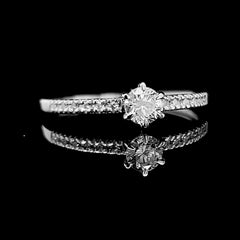 CLR | 0.60cts E VS1 Round Brilliant Diamond Engagement Ring 14kt