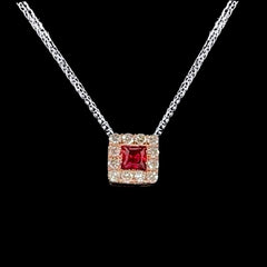 #LVNA2024 | Square Ruby Gemstone Necklace 18kt