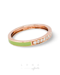 #LVNA2024 | Rose Eternity Round Green Enamel Diamond Ring 18kt
