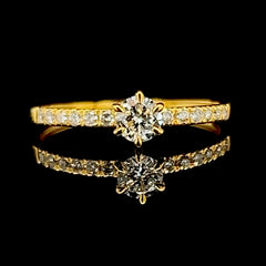 CLR | 0.65cts E VVS1 Round Brilliant Diamond Engagement Ring 14kt