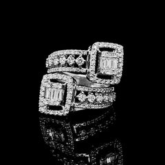#LVNA2024 | Crossover Cushion Diamond Ring 18kt