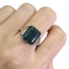 #TheSALE | Green Emerald Gemstone Ring 14kt