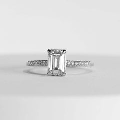 1.50ct+ Emerald Cut Diamond Engagement Ring 18kt | GIA Certified
