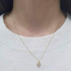 #TheSALE | Golden Pear Baguette Diamond Necklace 14kt
