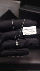 이바나 | 2캐럿 페이스 인비저블 세팅 에메랄드 다이아몬드 목걸이 18kt