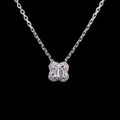 #LVNA2024 | Clover Baguette Deco  Diamond Necklace 18kt