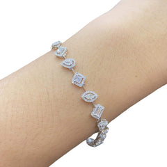 Cluster Shape Solitaire Halo Eternity Diamond Bracelet 14kt