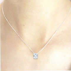 Invisible Setting Classic Emerald Diamond Jewelry Set 18kt | #LoveLVNA |