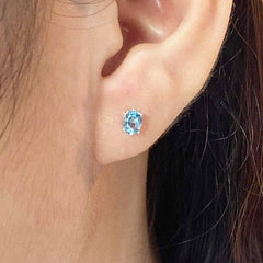 #LVNA2024 | Natural Blue Topaz Oval Gemstones Stud Earrings 18kt