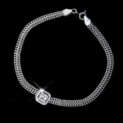 LVNA Signatures™️ Unisex Diamond Center Bar Bracelet 18kt