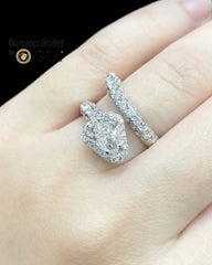 2.80cts L VS2 Pear Center Snake Paved Diamond Engagement Ring 18kt GIA Certified