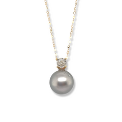 10MM Pearl Diamond Necklace 18kt