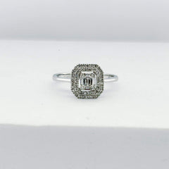Halo Paved Emerald Diamond Ring 14kt