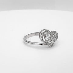 CLEARANCE BEST | Classic Wear Heart Oval Halo Diamond Ring 14kt