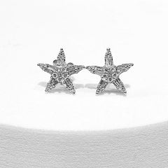 #LVNA2024 | Classic Star Paved Stud Diamond Earrings 14kt
