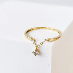Golden Drop Diamond Chain Promise Diamond Ring 18kt