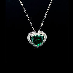 #LVNA宝石 |心形绿色祖母绿纳米钻石项链 16-18" 18kt 链条