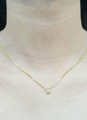 LVNA Signatures™️  Unisex 0.30ct Bezel Diamond Center Bar Necklace 18kt