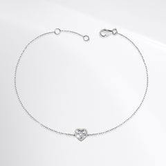 Heart Bezel Solitaire Diamond Bracelet 18kt