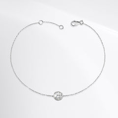 Round Bezel Solitaire Diamond Bracelet 18kt