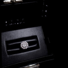 Floral Deco Statement Diamond Ring 18kt